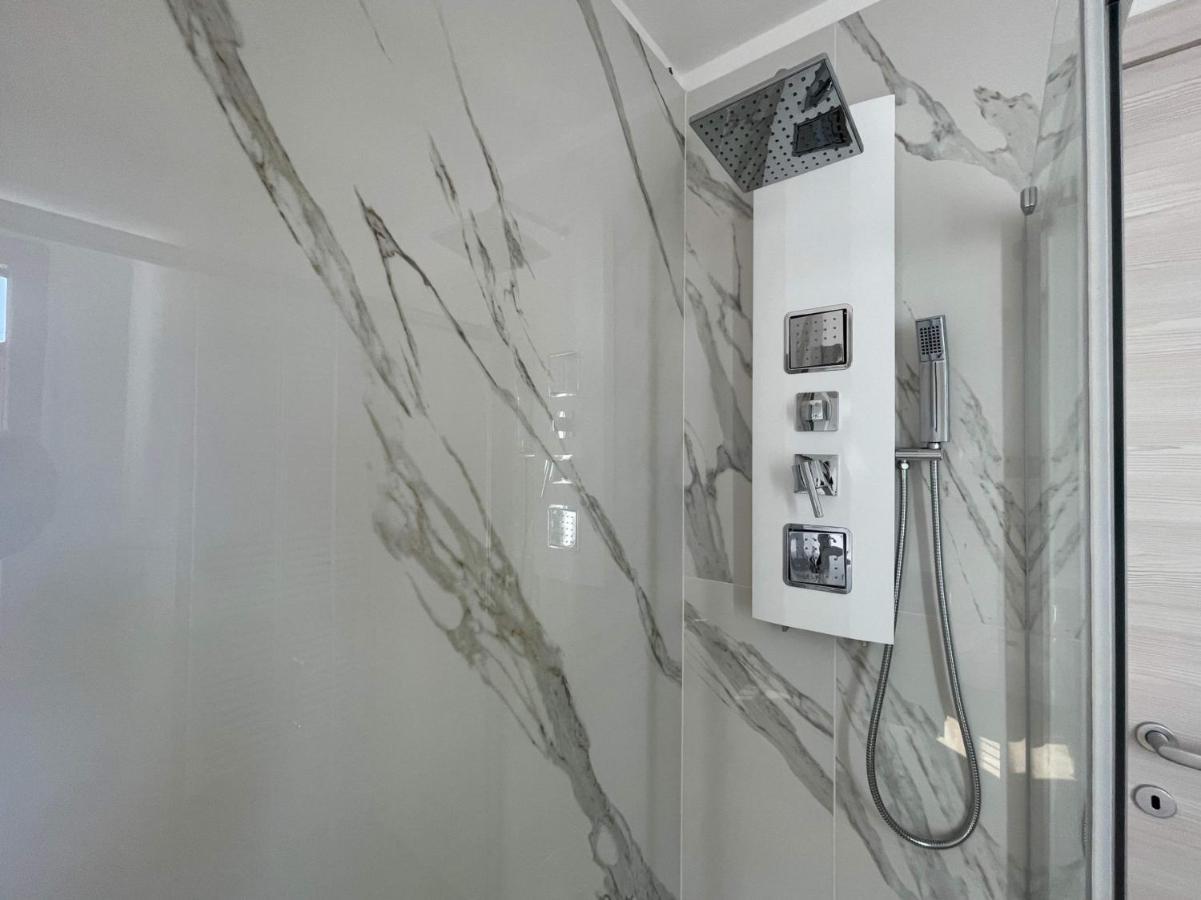 Montese Novecento Luxury&Spa Residence 4 Stelle מראה חיצוני תמונה